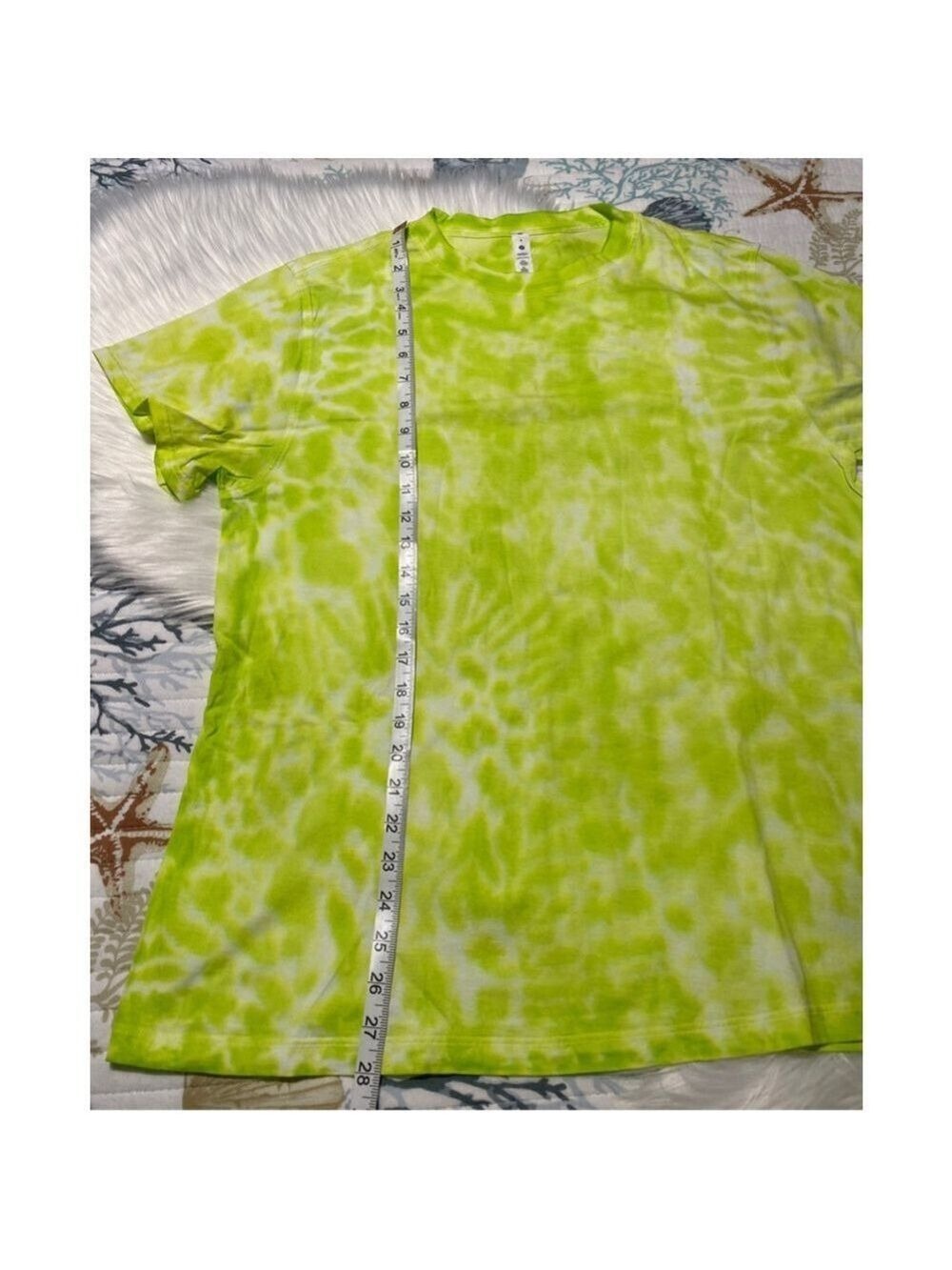 NWOT Lululemon Tie-Dye Short Sleeve women’s Tee Size 8 Lime Green White - Picture 4 of 5